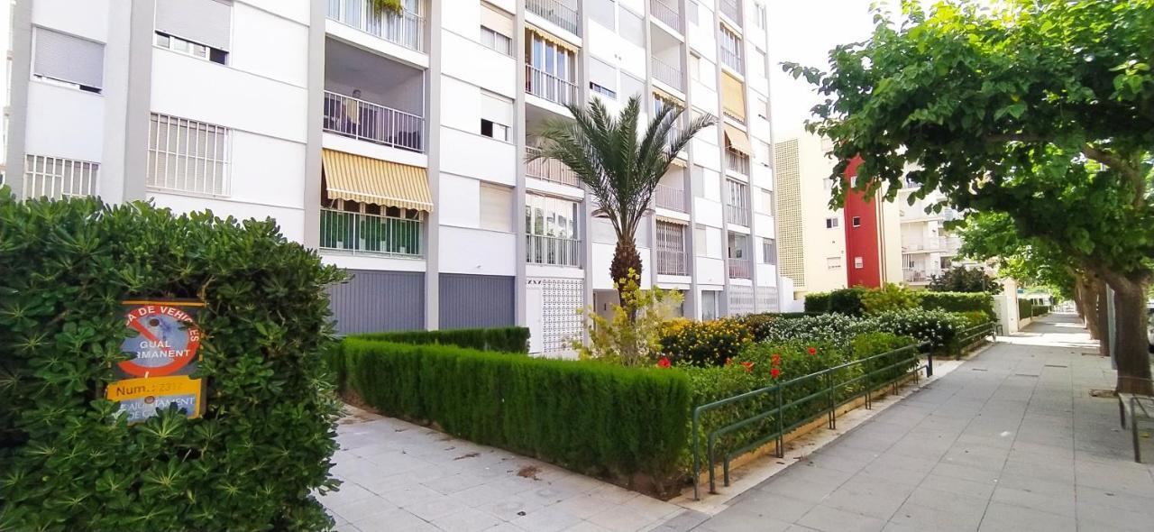 Ola Marina Solo Familias Playa de Gandia Exterior foto